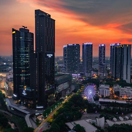 Sky Pool 4 Star Hotel Grade Stay In I-City Shah Alam Exterior foto